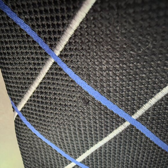 Michael Kors & Stafford Silk Tie Bundle – Classic Gray Paisley & Black Windowpan - Picture 12 of 16